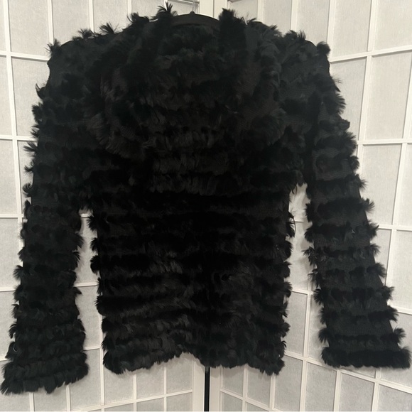 BCBG MAXAZRIA Rabbit Fur Off-Shoulder Top Black NWT - Picture 5 of 15